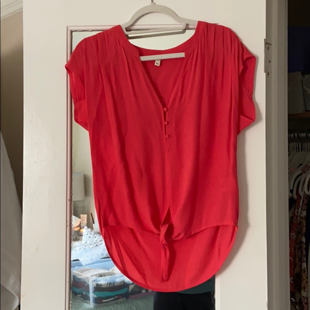 Soft Joie - Pink short sleeve shirt knot bottom